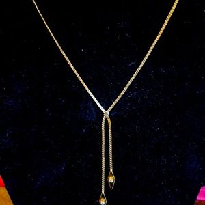 Vintage Avon necklace 18 long